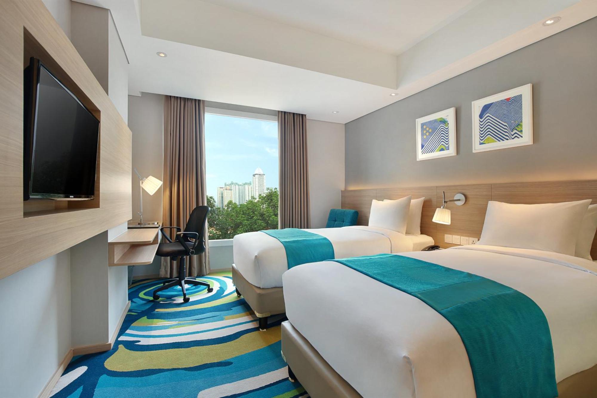 Holiday Inn Express Jakarta Wahid Hasyim By Ihg Exterior foto