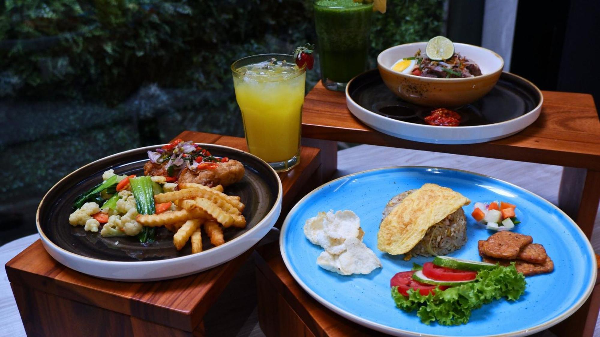 Holiday Inn Express Jakarta Wahid Hasyim By Ihg Exterior foto